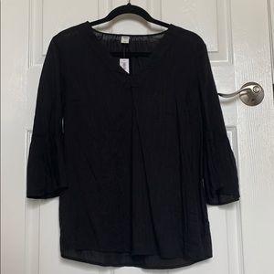 NWT Old Navy Black Flowy Blouse